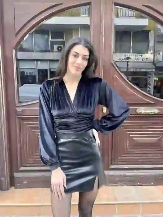 Βελουδινη Μπλουζα - Μαυρο