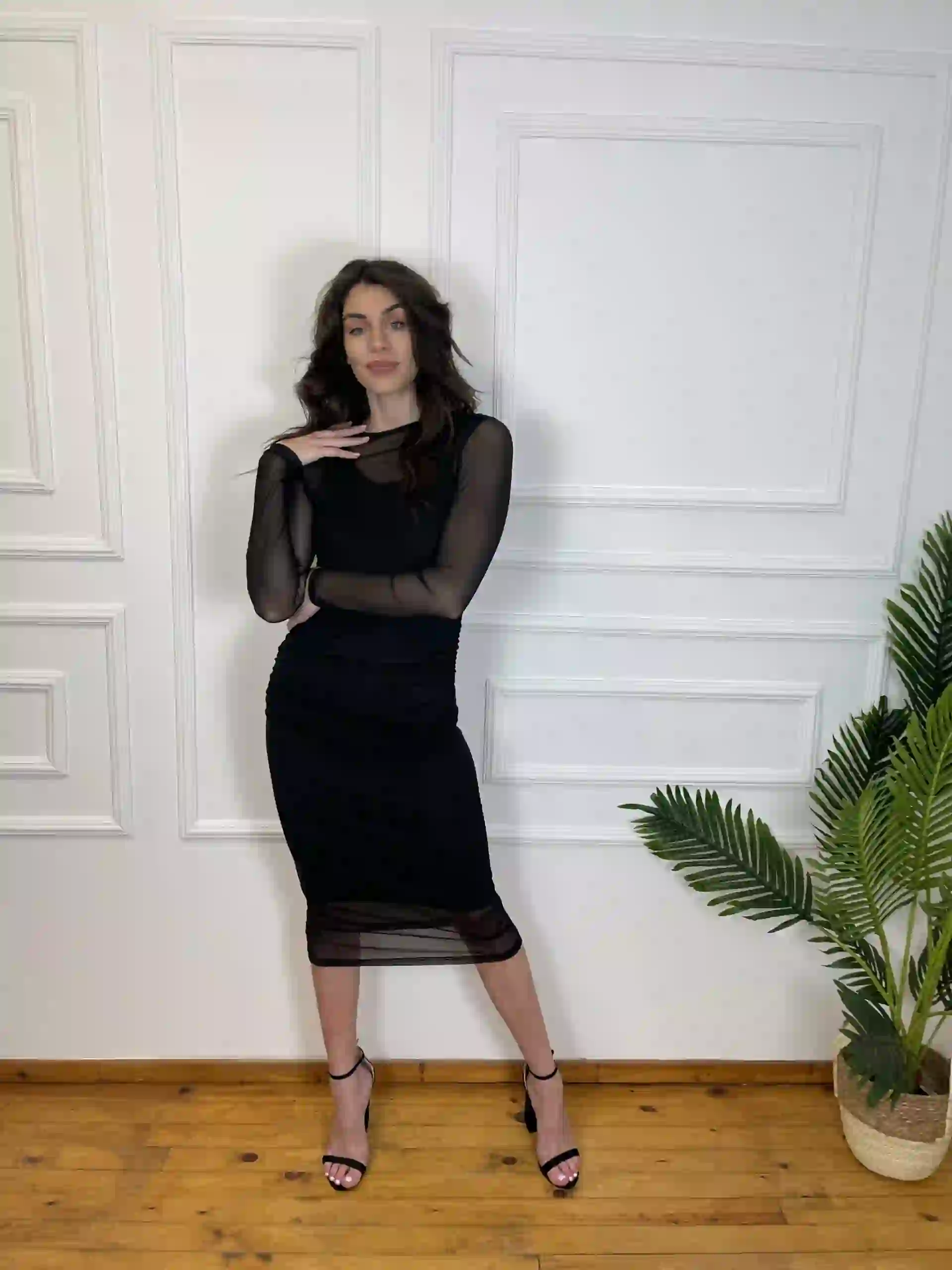 Φορεμα απο τουλι- Μαυρο