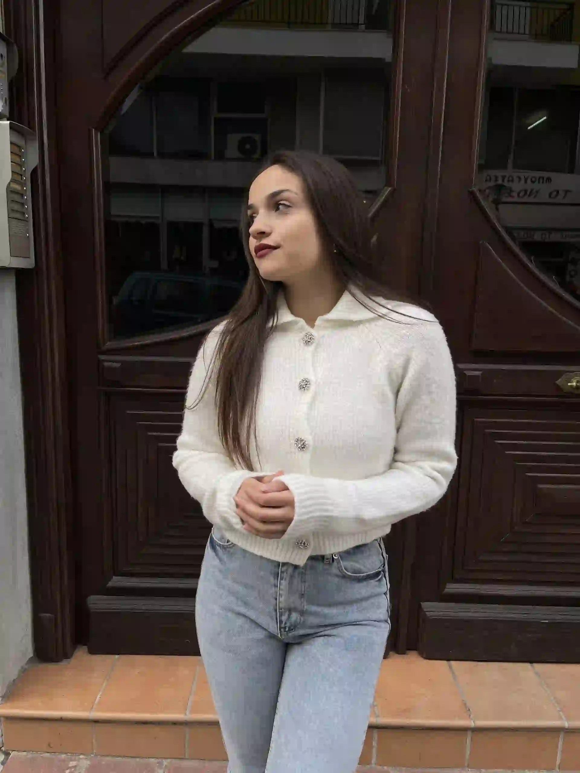 ◼️Πλεκτη Ζακέτα Με Στρας Κουμπιά/ Εκρού