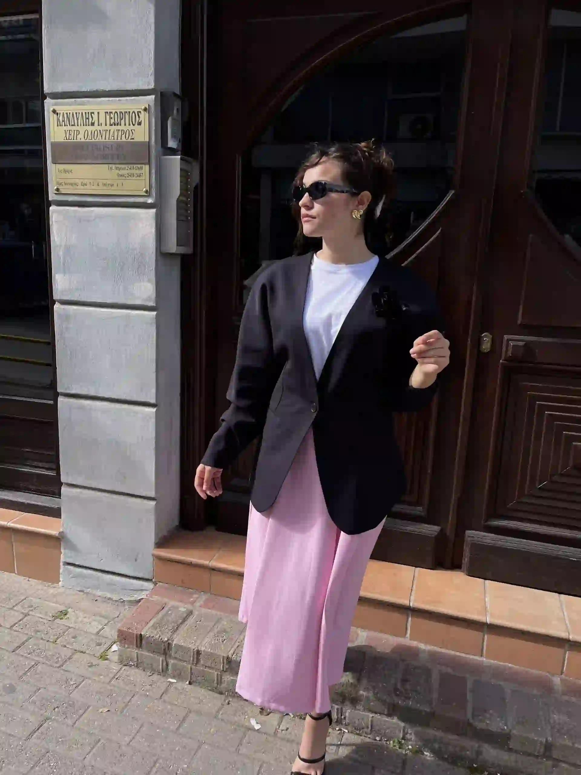 Premium Σακάκι Vintage Με Διακοσμιτικο Λουλουδι/ Μαύρο