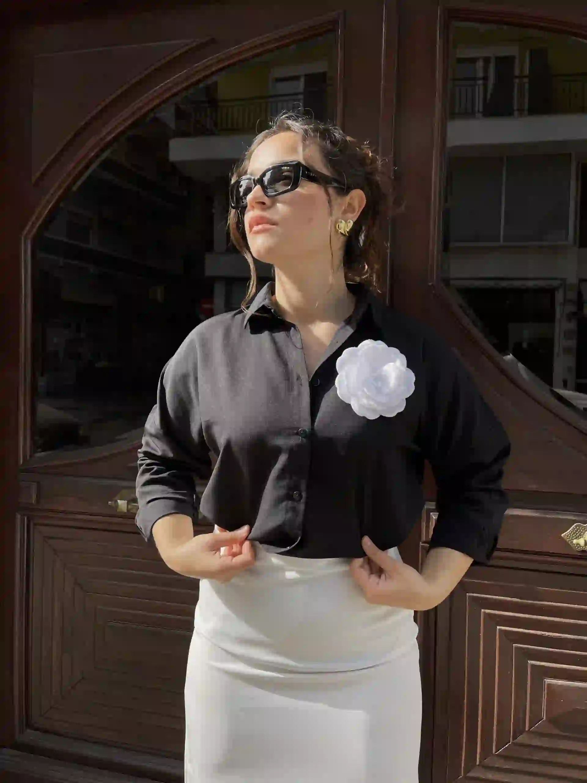 Πουκάμισο Ποπλινα Με Διακοσμιτικο Λουλουδι/ ΜΑΥΡΟ